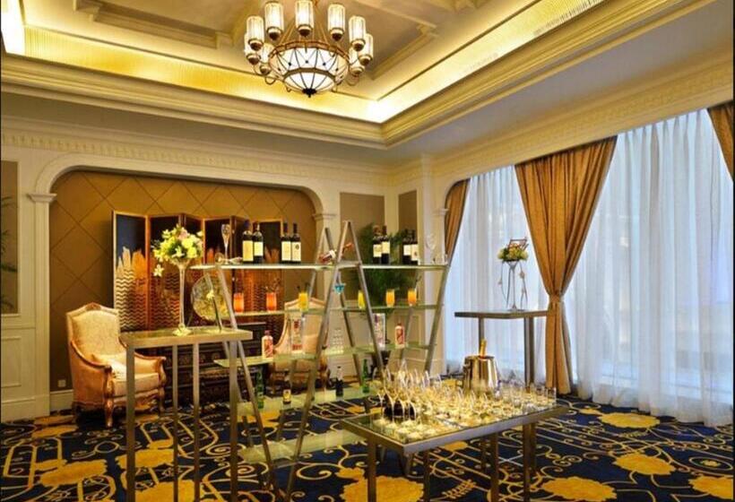 Hotel Chengdu Ren He Spring