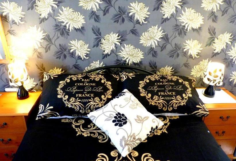 בית מלון כפרי Come Ye In