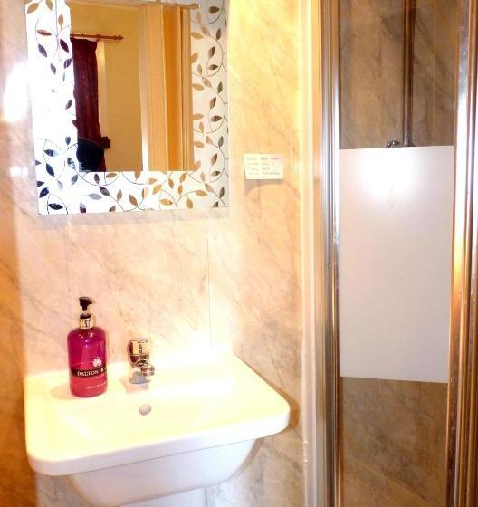 בית מלון כפרי Come Ye In