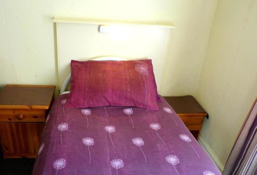 בית מלון כפרי Come Ye In