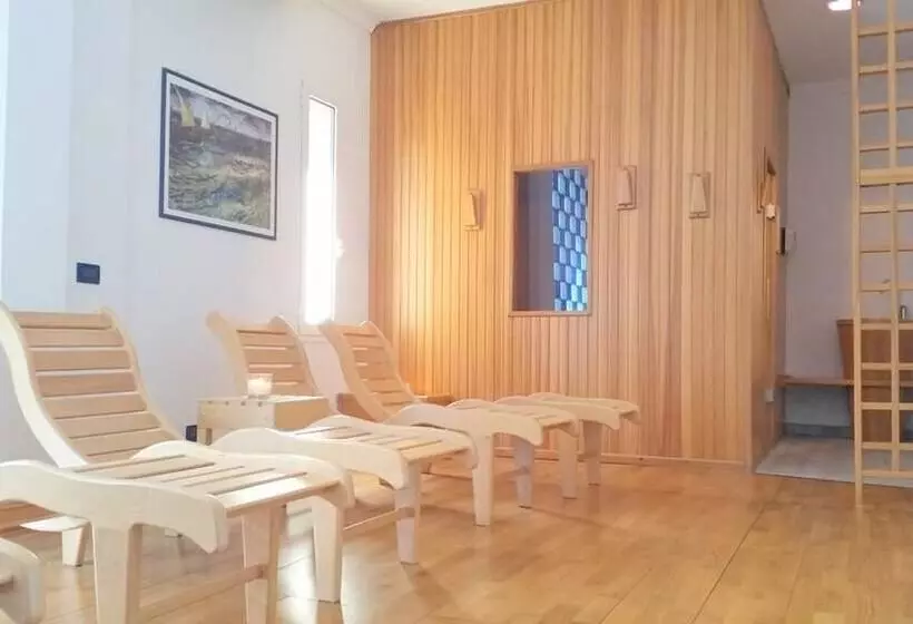 בית מלון כפרי Delfino