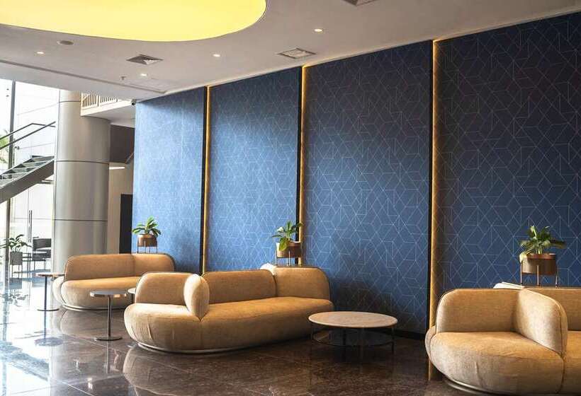 호텔 Doubletree By Hilton Trujillo