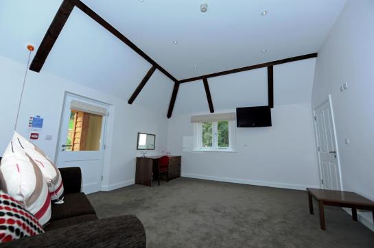 ホテル Farncombe Estate Centre