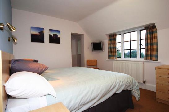 ホテル Farncombe Estate Centre