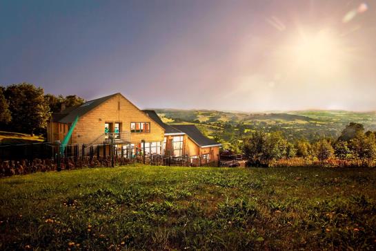 ホテル Farncombe Estate Centre