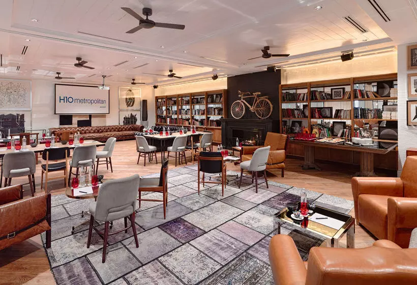 Отель H10 Metropolitan 4* Sup