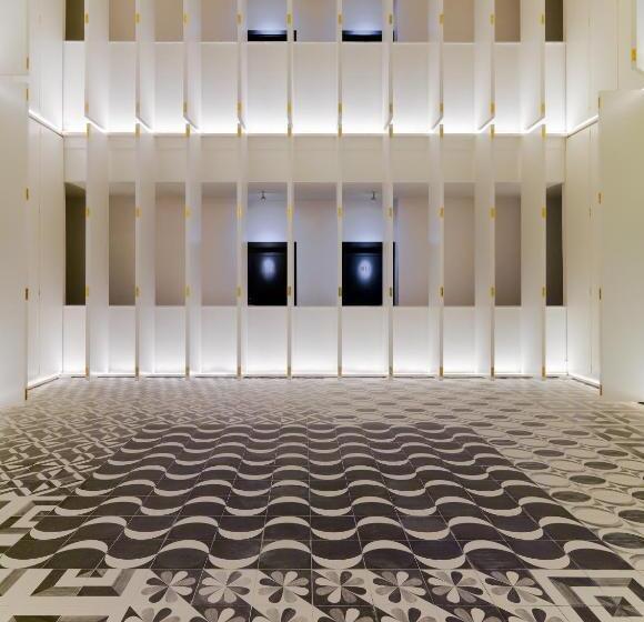 Отель H10 Metropolitan 4* Sup