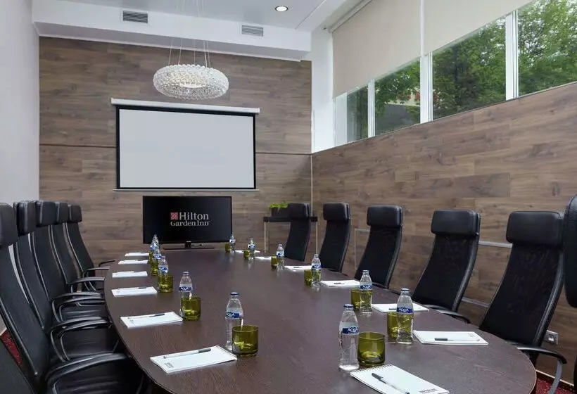 Отель Hilton Garden Inn Kaluga