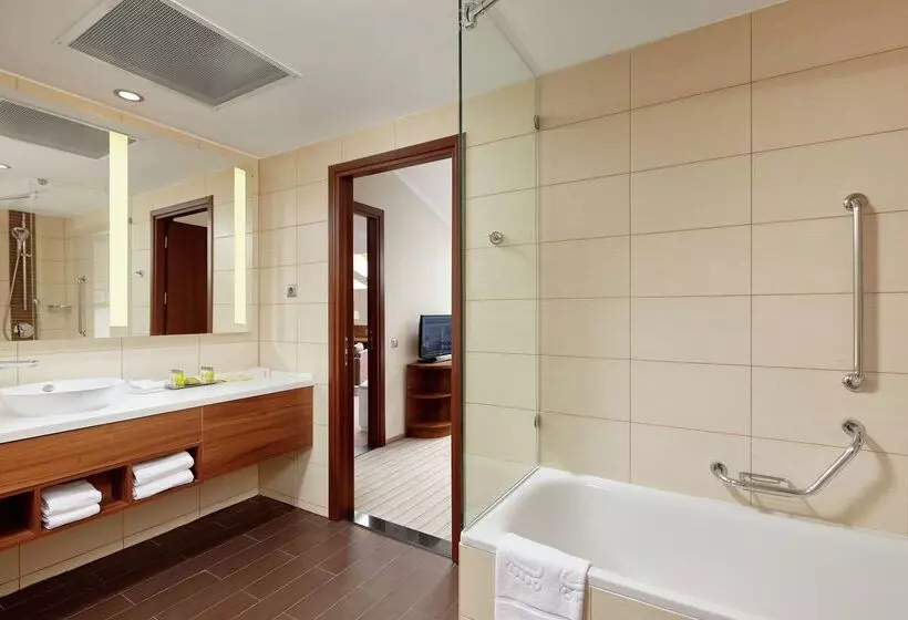 Отель Hilton Garden Inn Kaluga