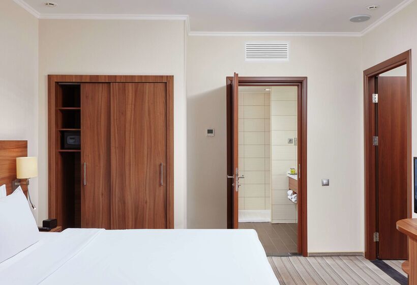 فندق Hilton Garden Inn Kaluga