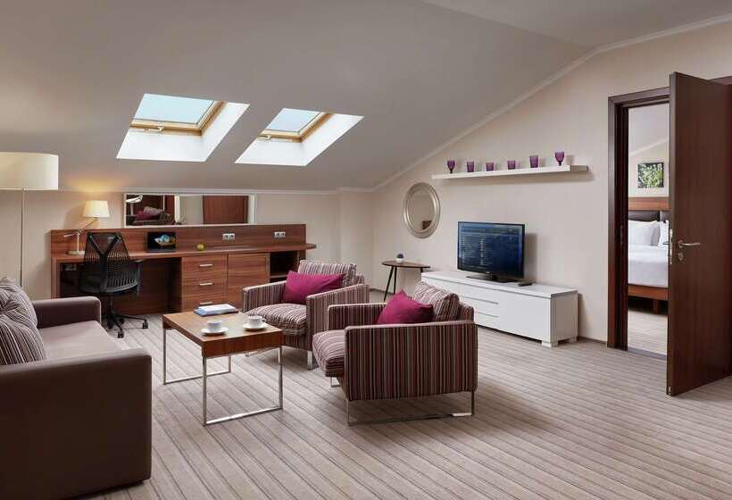 فندق Hilton Garden Inn Kaluga