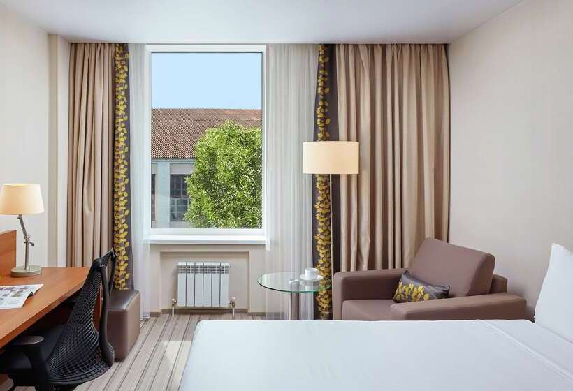 فندق Hilton Garden Inn Kaluga