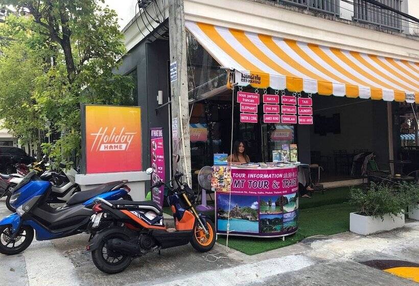 호텔 Holiday Home Patong