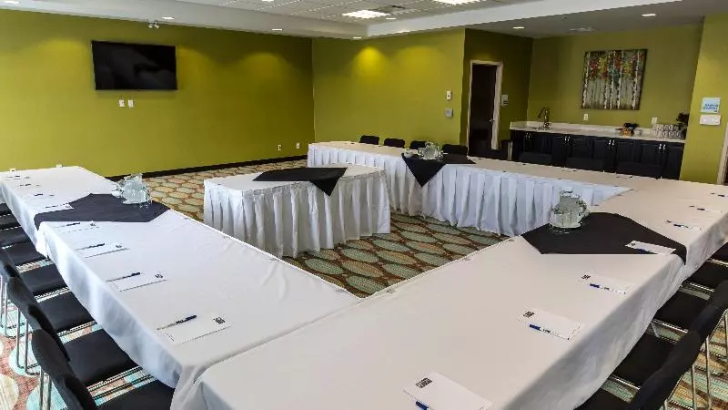 هتل Holiday Inn Express Thunder Bay, An Ihg