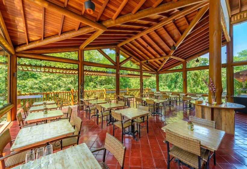 Kalango Hotel Boutique