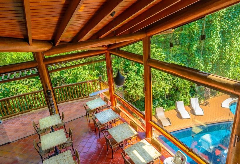 Kalango Hotel Boutique