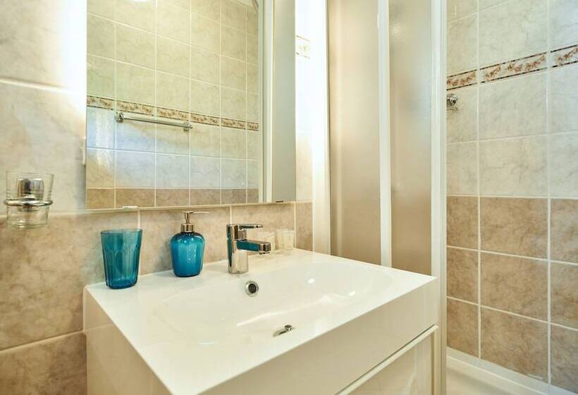 Отель Kamara Dubrovnik By Irundo