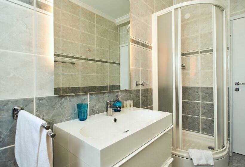 Отель Kamara Dubrovnik By Irundo