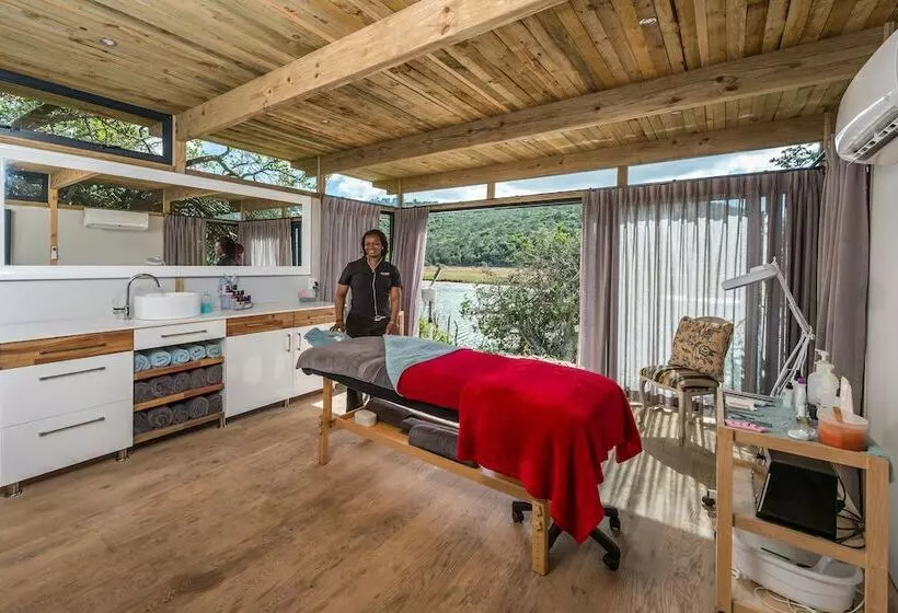 酒店 Kariega Game Reserve River Lodge