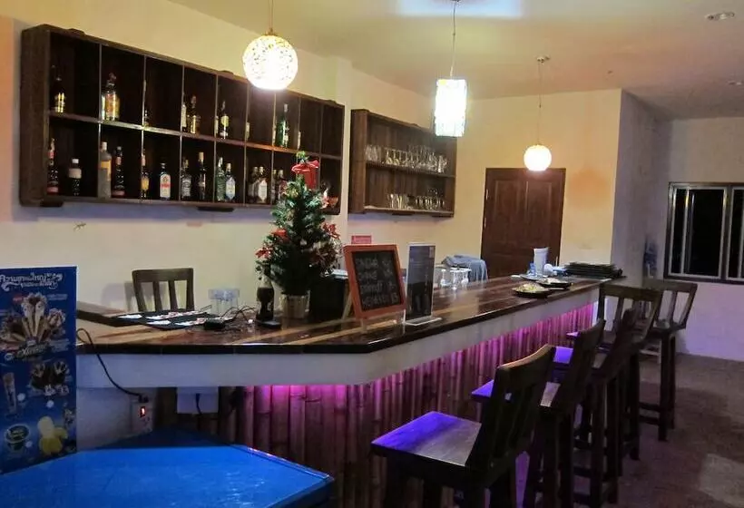 هتل Koh Tao Toscana