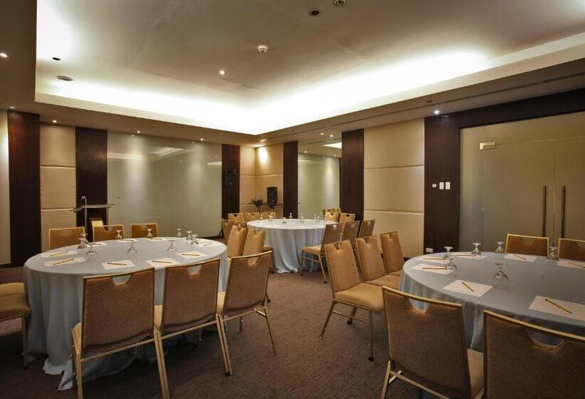 فندق Limketkai Luxe