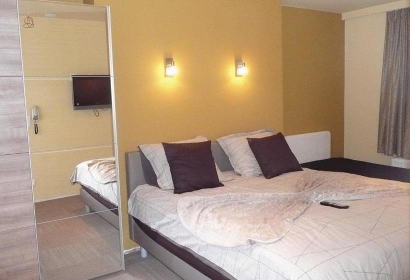 هتل Maison D Anvers