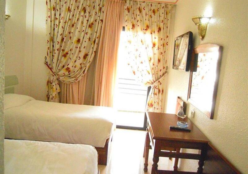 Majliss Hotel Downtown