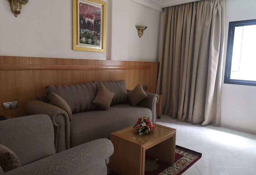 Majliss Hotel Downtown