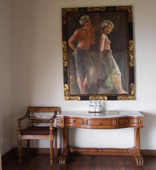 فندق Munduk Sari Garden Villa