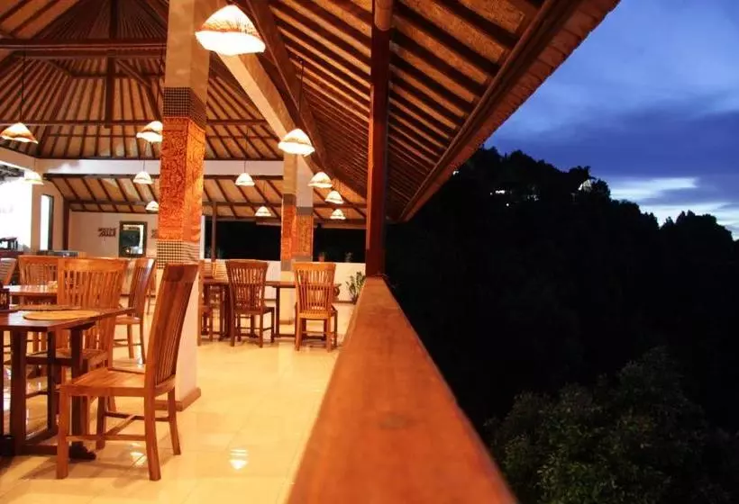 בית מלון כפרי Munduk Sari Garden Villa