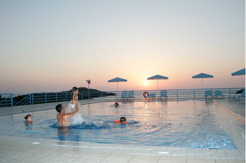 בית מלון כפרי Nanakis Beach Apartments