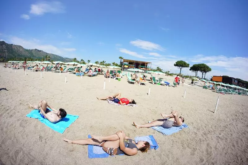 酒店 Villaggio Porto Rhoca