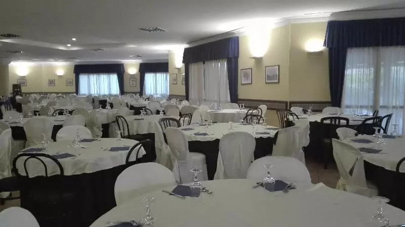 酒店 Villaggio Porto Rhoca