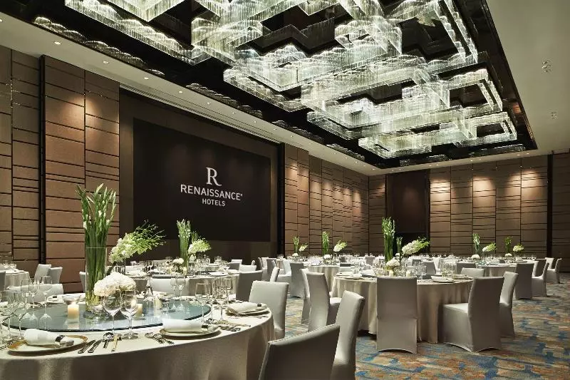 Hotel Renaissance Beijing Wangfujing
