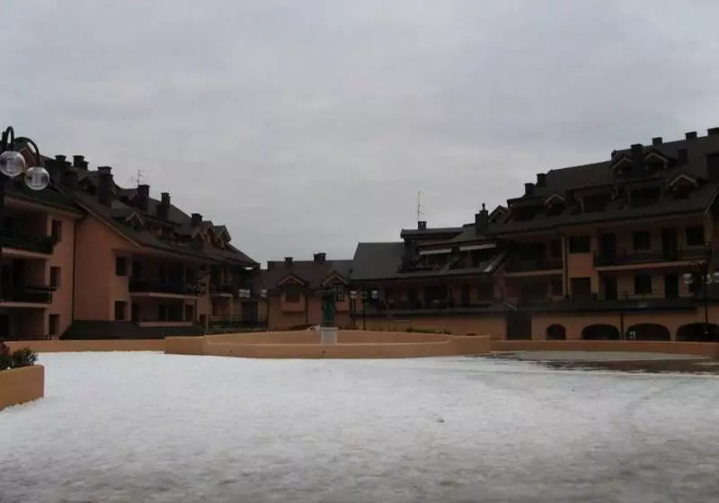 Отель Residence La Splaza