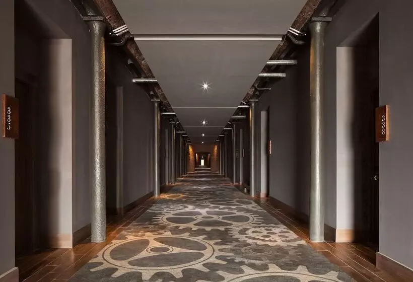 Titanic Hotel Liverpool