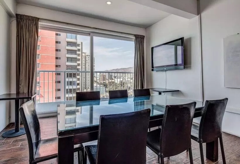 هتل Wyndham Garden Antofagasta Pettra