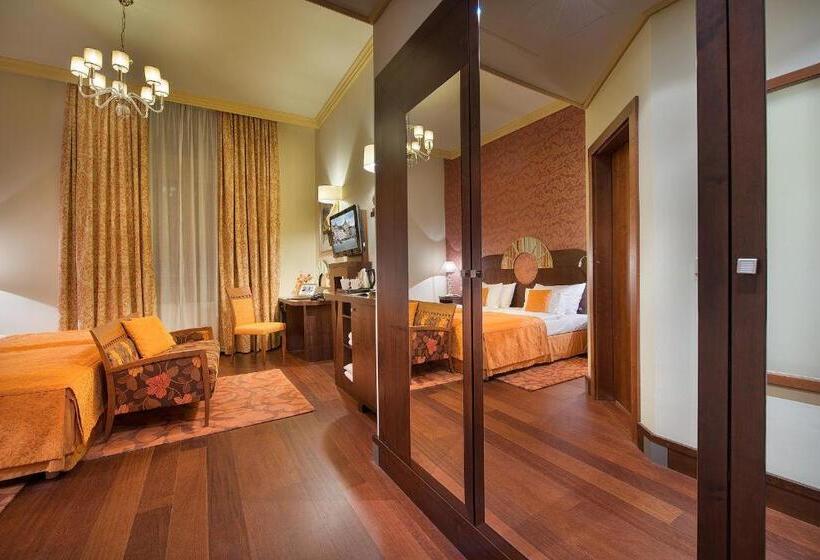 Hotel Zvon Design Suites