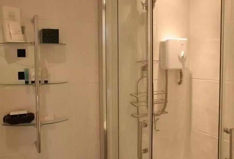 ペンション The Arthington