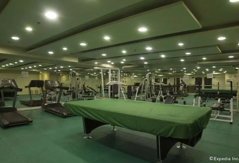 Regency Grand Suites