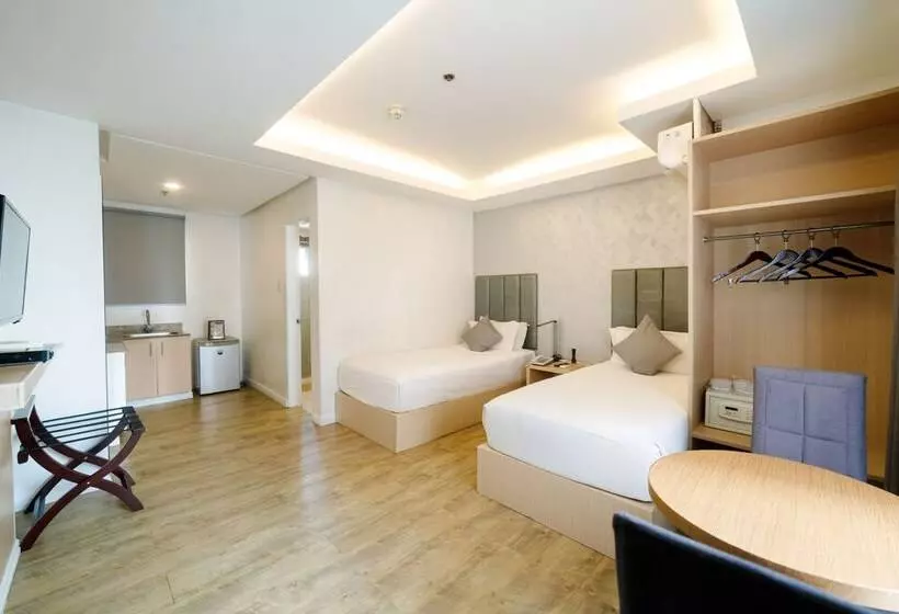 Regency Grand Suites