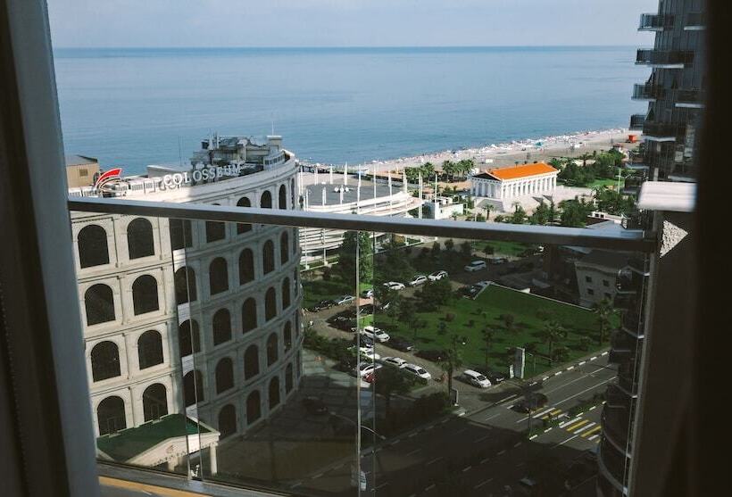Silk Road Sea Towers Batumi Apart