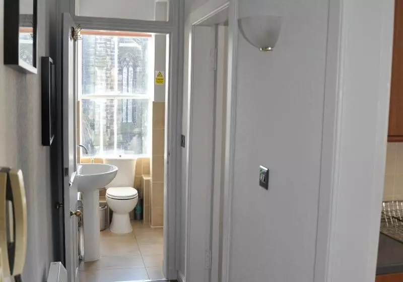 Stay Edinburgh City Apartments