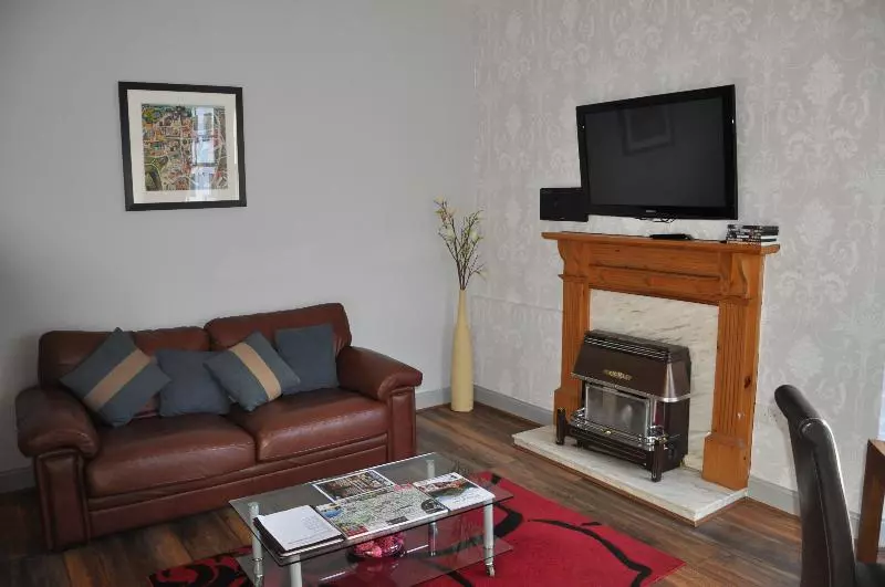 Stay Edinburgh City Apartments