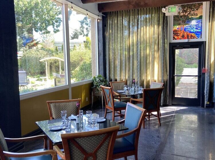 酒店 Old Alcohol Plant