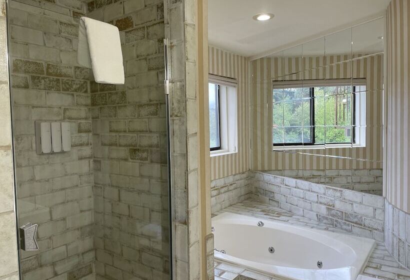 酒店 Old Alcohol Plant