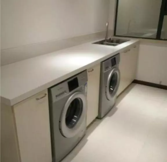 Hotelli City Comfort Inn Zhenjiang Jurong Shimao