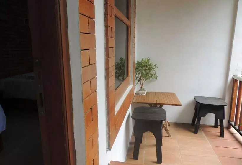 Majatalo Dalem Sudarno Syariah By Ndalem Beong