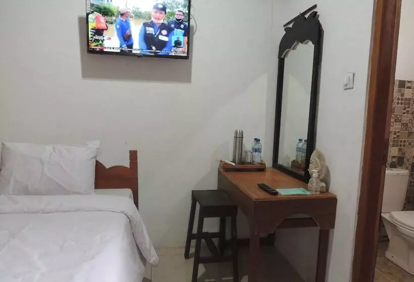 Majatalo Dalem Sudarno Syariah By Ndalem Beong