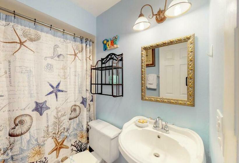 Отель Fountain Head 5